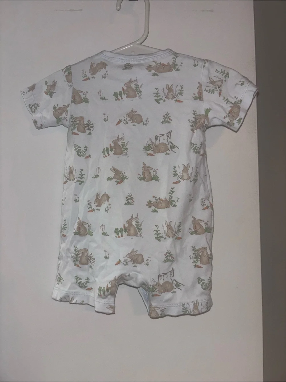 White Baby Short-Sleeve One-Piece with Bunny Print